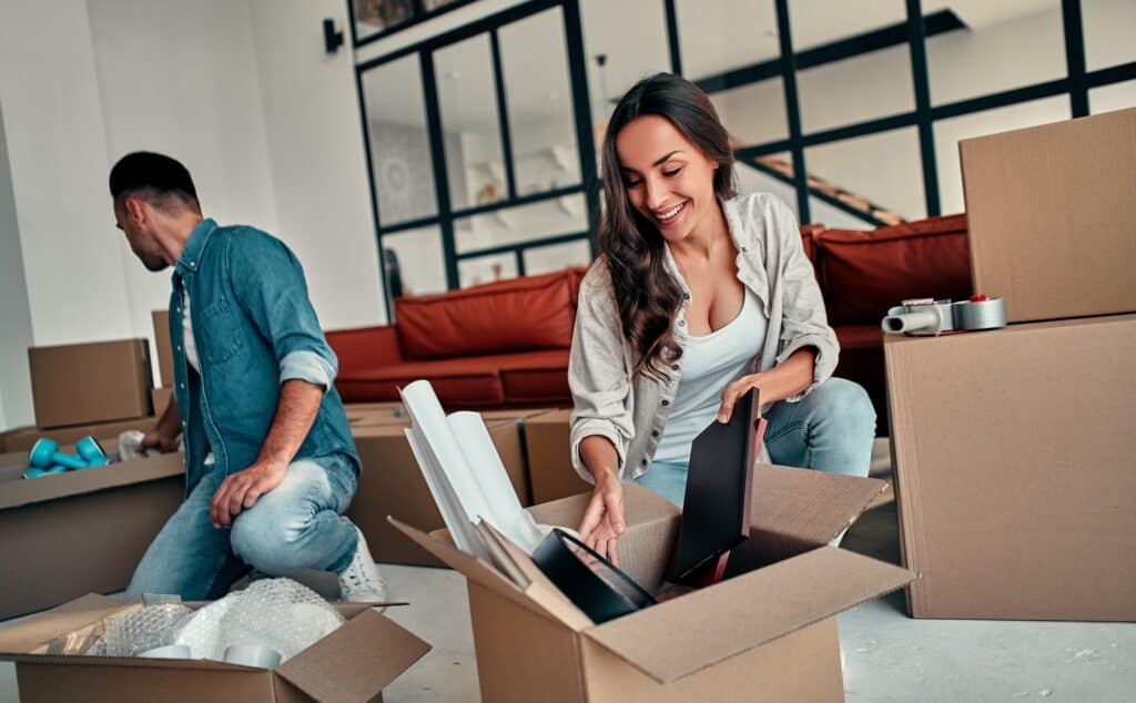 Moving a young couple